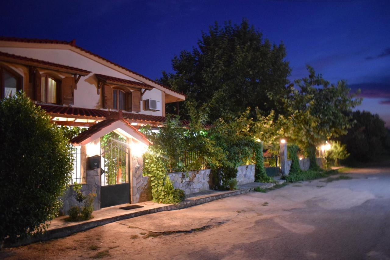 Family Villa Kalypso Ореой Екстер'єр фото