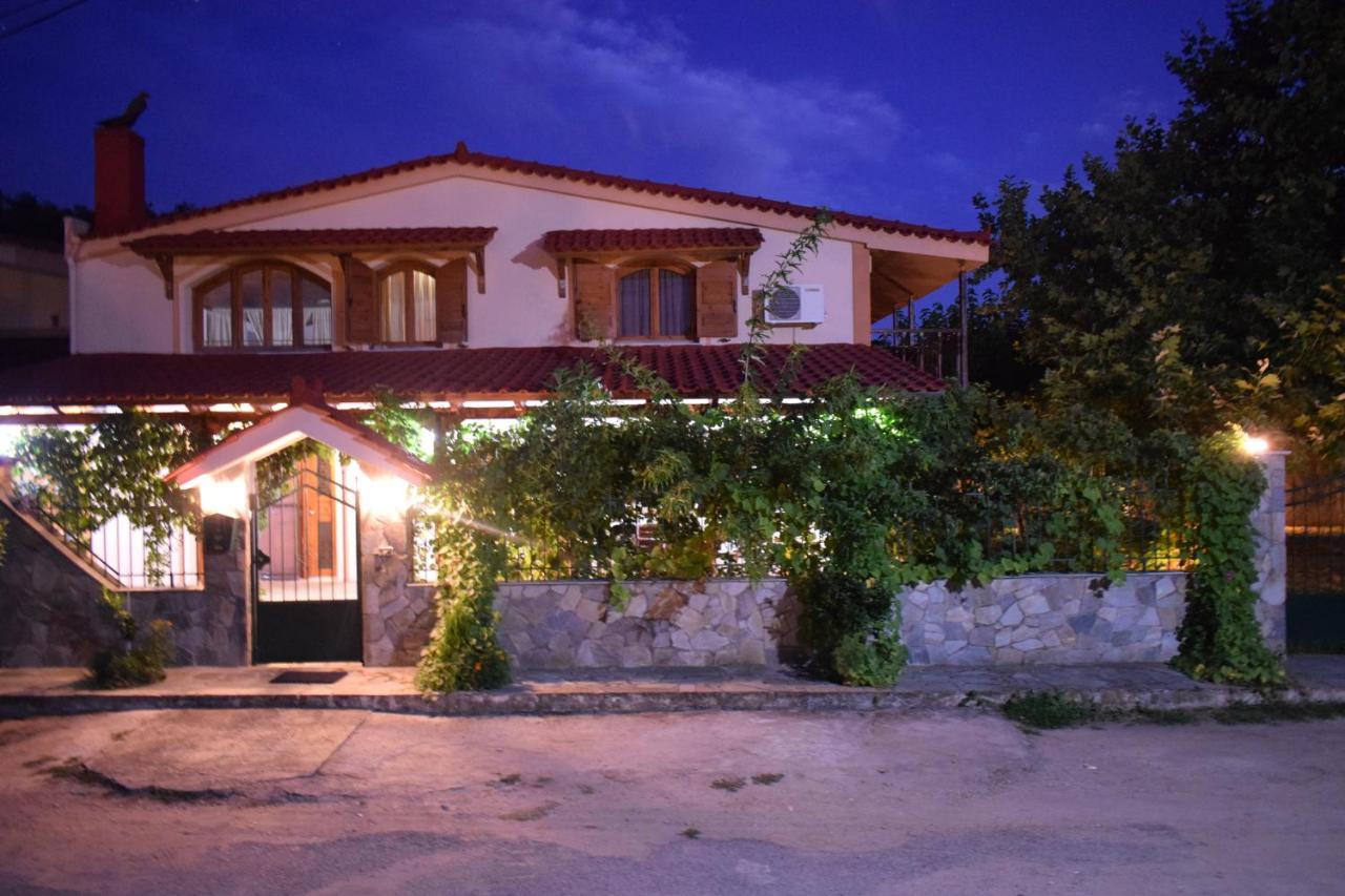 Family Villa Kalypso Ореой Екстер'єр фото